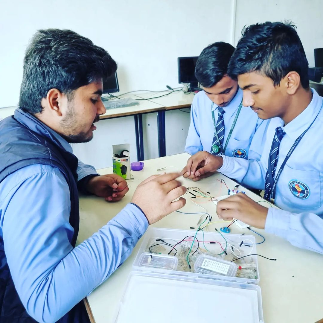 Woodword Public School